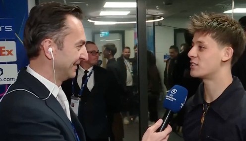 皇马小将居莱尔访谈实录;后场组织获教练青睐,表现获肯定。 体育新闻 皇马小将居莱尔访谈实录;后场组织获教练青睐,表现获肯定。 体育新闻