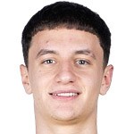  多特蒙德后防新星闪耀，雷贾尼锁定长期未来；年轻化战略再下一城。 体育新闻