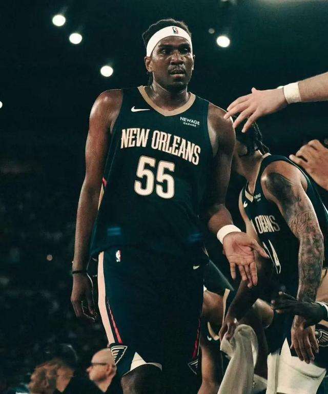  体系球员的技术密码：卢尼为何在勇士如鱼得水却在鹈鹕寸步难行。 体育新闻