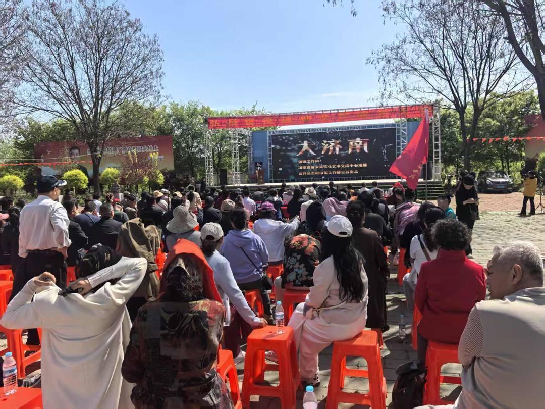  《从田园到书房：“雷锋之家”如何用十年打造全民阅读新范式》 文化旅游